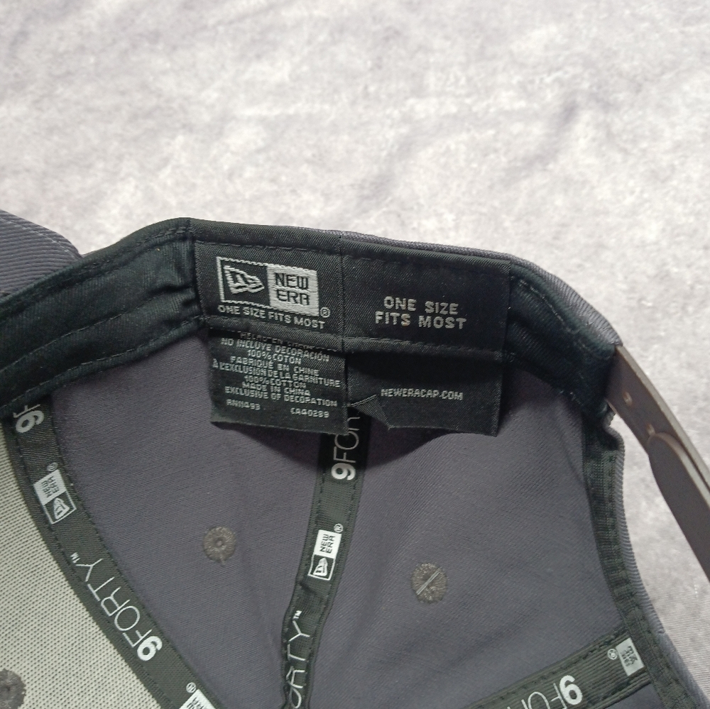 Red Bull Gray Adjustable Cap - Picture 6 of 6